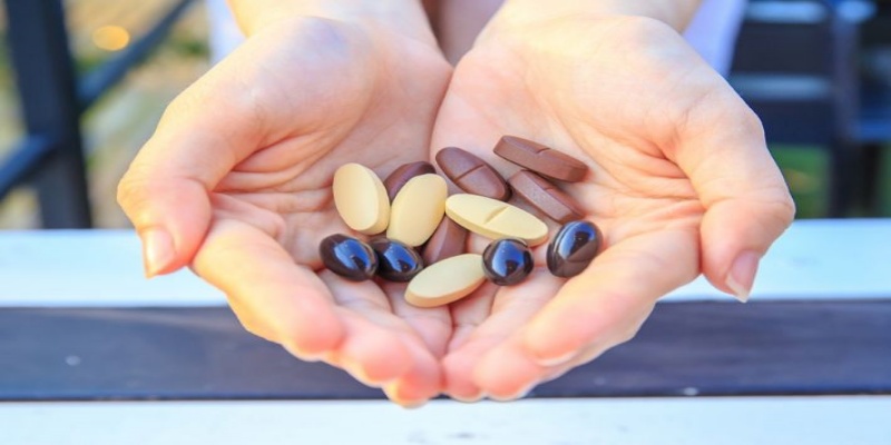 What are the most important tips to follow when taking vitamins?