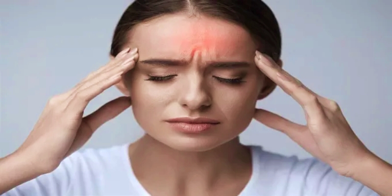 Headache in the forehead area
