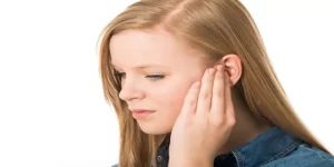 Symptoms of earwax blockage
