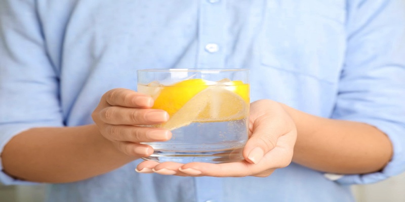 How safe is lemon juice for stomach ache patients?