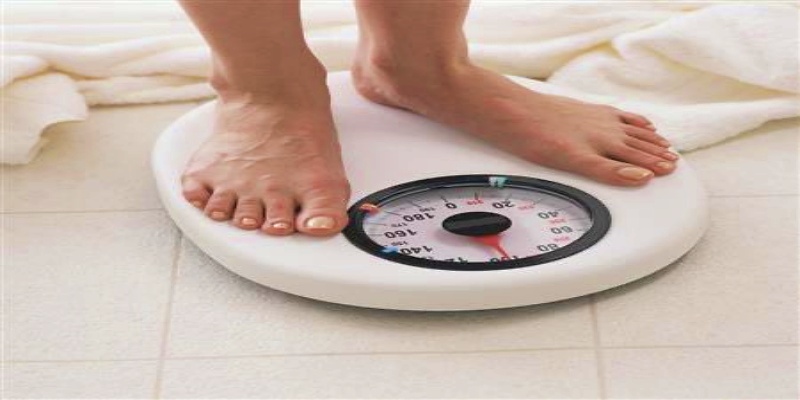 The most important causes that lead to weight gain after reaching the age of 40 for women