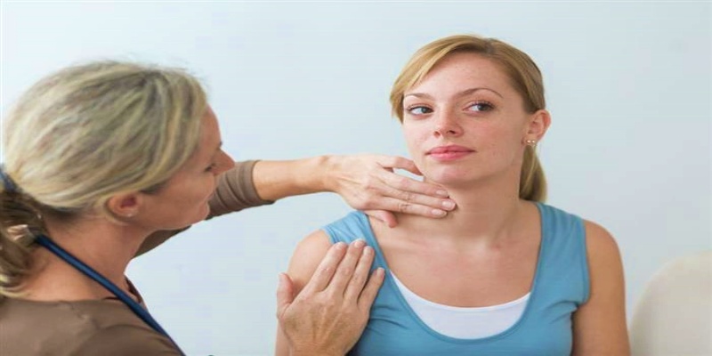 Treatment of hair loss caused by thyroid diseases